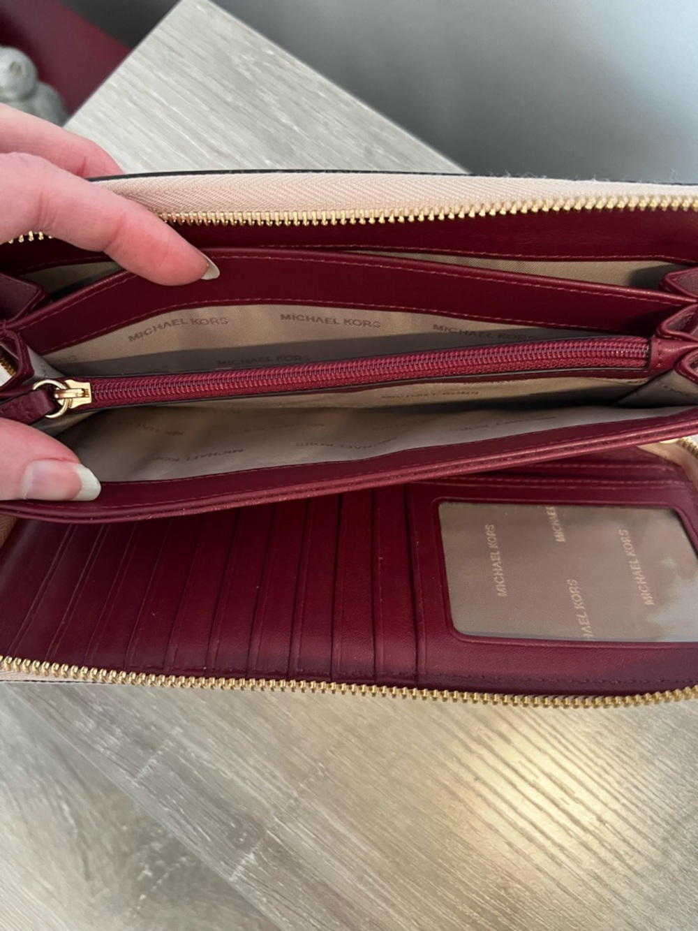 Michael Kors Blush Pink Floral Zip Wallet with Gold Logo - Picture 6 of 6